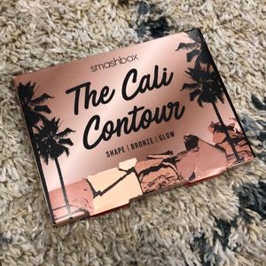 The Cali Contour Palette Smashbox